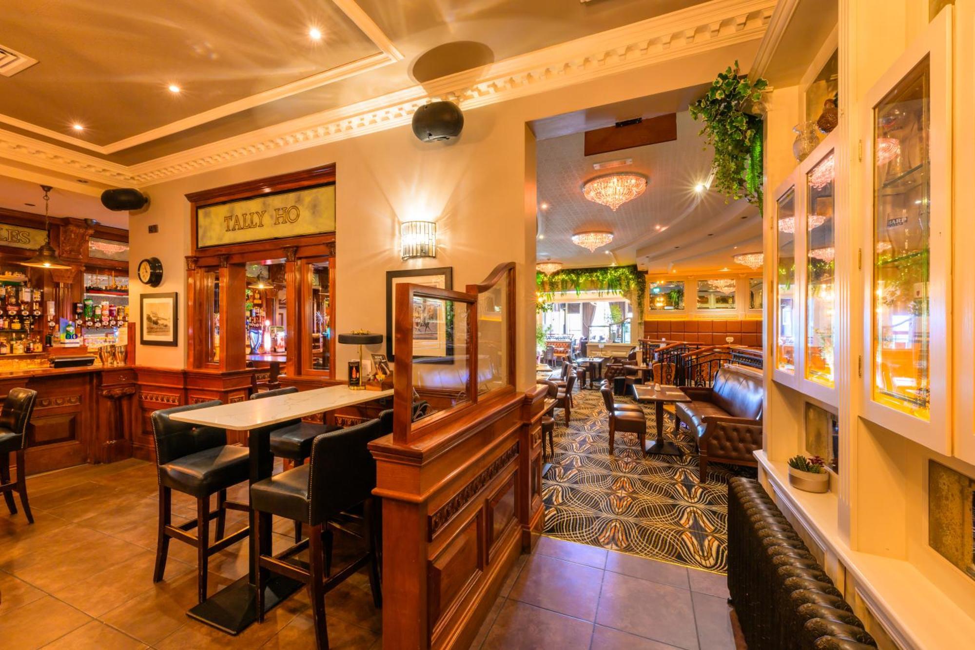 Flagstaff Lodge นิวรี ภายนอก รูปภาพ